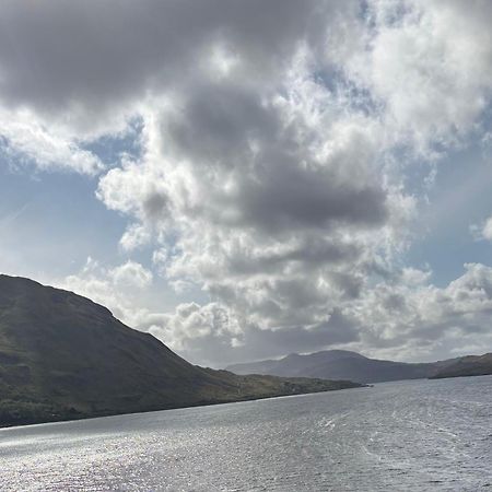 Racecourse Lodge Apartment Clifden Bagian luar foto