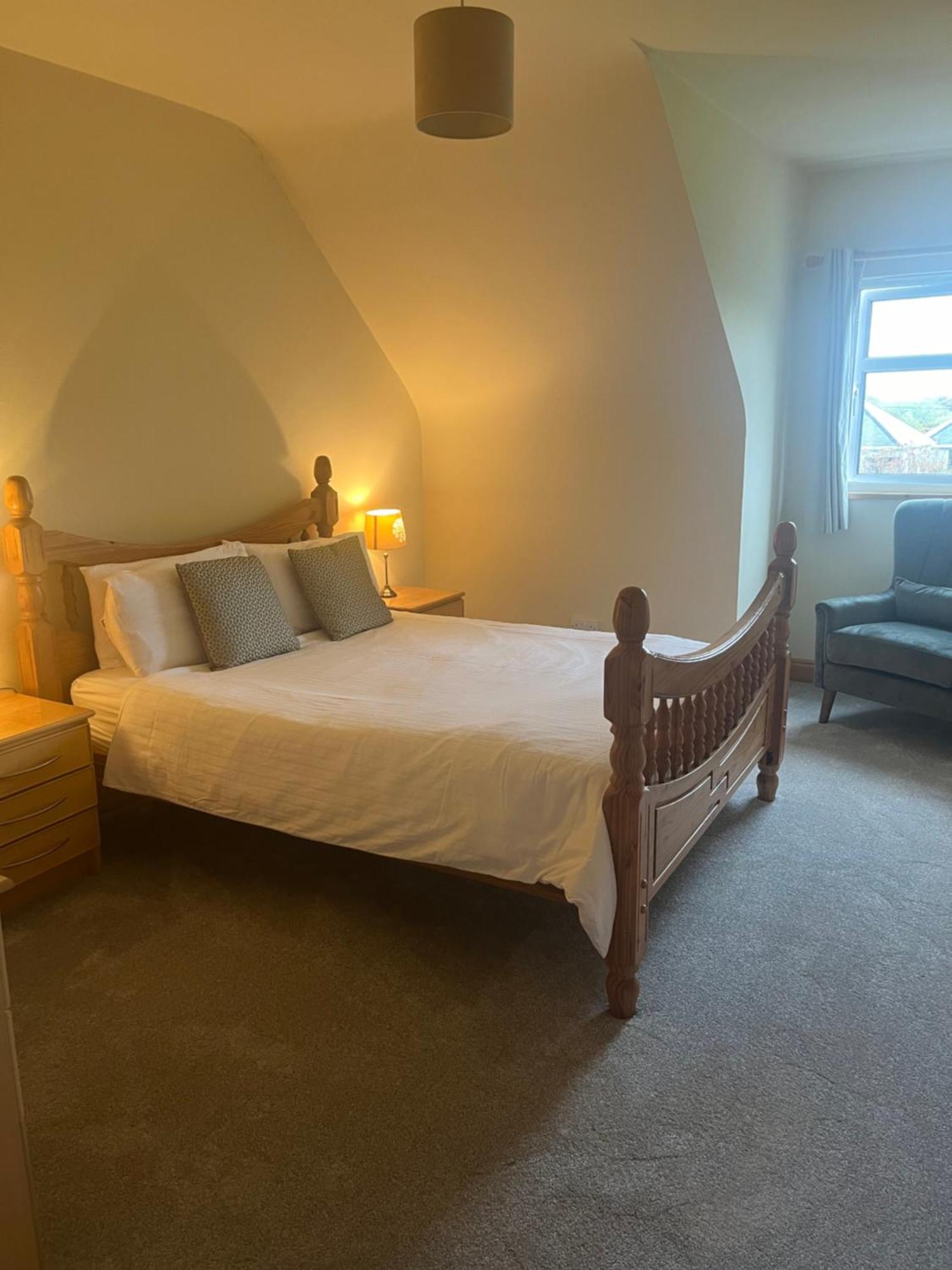 Racecourse Lodge Apartment Clifden Bagian luar foto